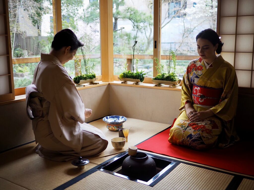 茶道 Sado (tea ceremony)
